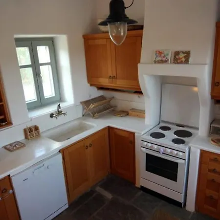 Katerina & Dino's House Tatil Evi *